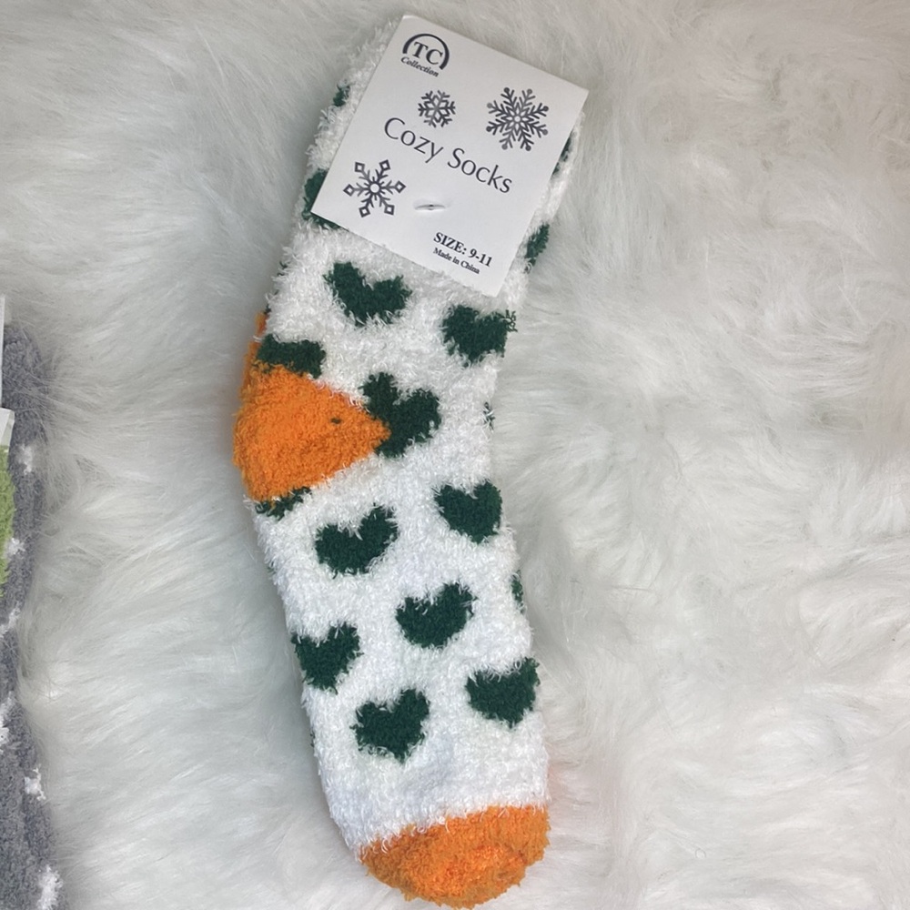 Cozy Socks (size 9-11) NWT ( 3 for $20) - Picture 2 of 5